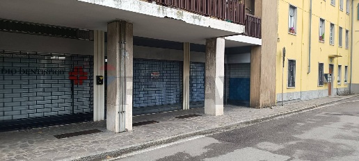 Foto Ufficio a Dalmine Centro, Sforzatica di 93 m² con 2 locali in vendita