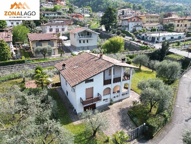 Foto Casa indipendente in CESARE BATTISTI 89, Sulzano di 250 m² in vendita