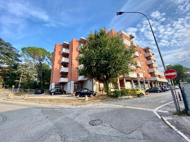 Foto Appartamento in VIA FILIPPO TURATI 23, Fabriano Centro di 146 m²