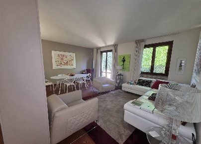 Foto Appartamento a Prato Castellina di 280 m² con 6 locali in vendita