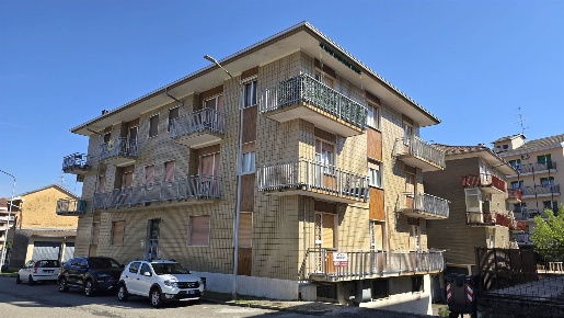 Foto Appartamento in Via De Amicis 20/bis, Biella Chiavazza di 120 m²