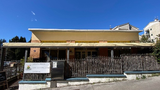 Foto Attività commerciale a Trieste Sant'Anna di 95 m² con 4 locali