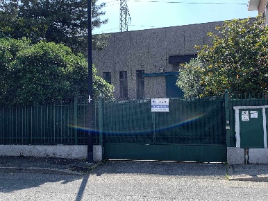 Foto Capannone industriale a Segrate Villaggio Ambrosiano di 440 m²