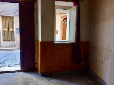 Foto Appartamento a Piazza Armerina di 90 m² con 6 locali in vendita