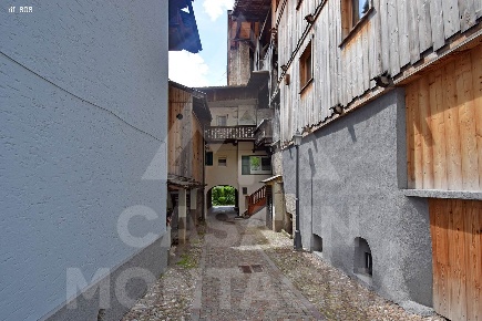 Foto Rustico a Ziano di Fiemme di 83 m² con 3 locali in vendita