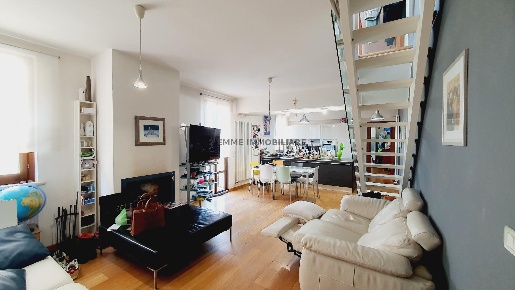 Foto Appartamento in VIALE INDIPENDENZA, Ascoli Piceno di 143 m² in vendita