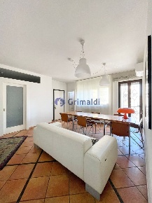 Foto Appartamento in Via Lupiae 46, Lecce Partigiani - Fondone di 157 m²