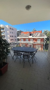 Foto Appartamento in Via Libra, Rimini Via Covignano - Villaggio Azzurro
