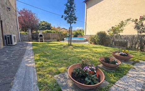 Foto Appartamento a Firenze San Marcellino di 90 m² con 4 locali in vendita