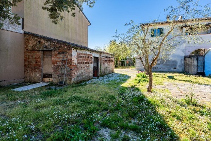 Foto Appartamento a Pontedera La Rotta, Pietroconti di 90 m² con 3 locali