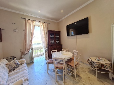 Foto Appartamento a Camaiore Lido di Camaiore di 110 m² con 6 locali