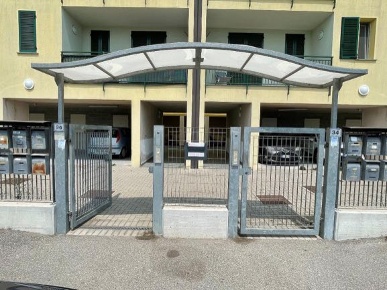 Foto Casa indipendente a Broni Centro di 1419 m² con 20 locali in vendita