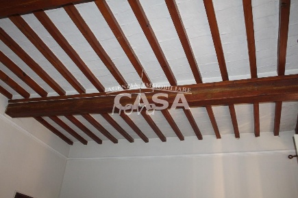 Foto Appartamento a Buti Centro di 160 m² con 6 locali in vendita