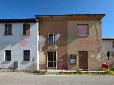 Foto Villa a schiera in Via Bianchette 15, Villimpenta Centro di 75 m²