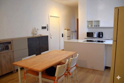 Foto Appartamento in Via Cuneo 11, Marnate Centro di 73 m² con 2 locali