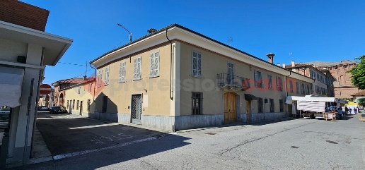 Foto Ufficio in Piazza vittorio emanuele II 1, Vigone Centro di 110 m²