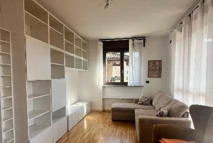 Foto Appartamento in Via Pagno 11, Saluzzo Centro di 92 m² con 4 locali
