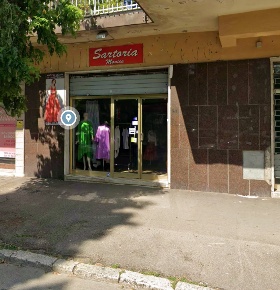 Foto Negozio in Via Verdi 38, Cassino Centro di 68 m² con 1 locali