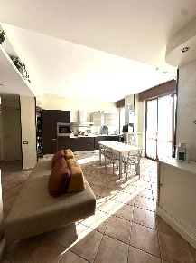 Foto Appartamento a Bernareggio Centro di 68 m² con 2 locali in vendita