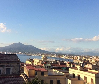 Foto Appartamento in VIA CIMAGLIA, Torre del Greco di 115 m² con 3 locali