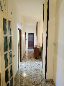 Foto Appartamento a Cava de' Tirreni Centro di 160 m² con 6 locali