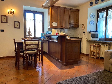Foto Casa indipendente a Vernante di 93 m² con 4 locali in vendita