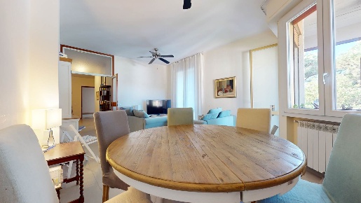 Foto Appartamento a Camaiore Lido di Camaiore di 120 m² con 6 locali