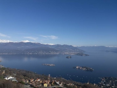 Foto Case semi ndipendenti in Via Baerberis Annovati, Stresa Levo di 207 m²