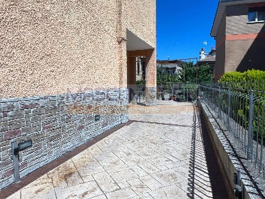 Foto Appartamento in Via Castelchiodato 27, Monterotondo di 92 m²