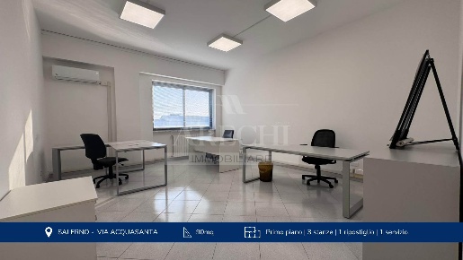 Foto Ufficio a Salerno Zona Industriale - San Leonardo di 90 m² in affitto