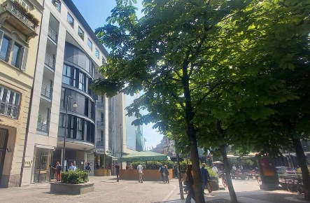Foto Appartamento in Largo La Foppa 2, Milano Moscova di 80 m² con 3 locali