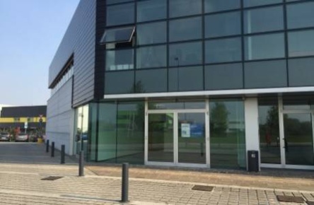 Foto Ufficio a Tavagnacco Feletto Umberto di 230 m² con 7 locali in affitto
