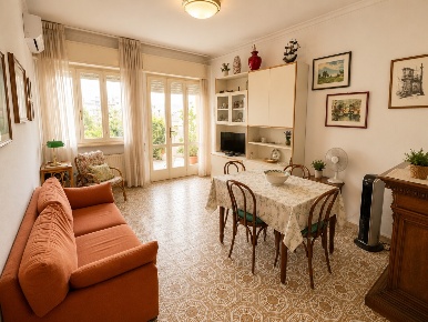 Foto Appartamento in Via giotto 5, Camaiore Lido di Camaiore di 110 m²