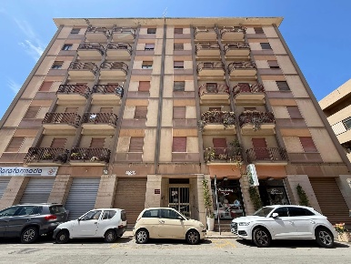 Foto Appartamento in Via Palma 66, Trapani Centro di 201 m² con 6 locali