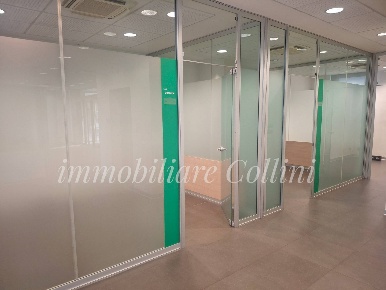 Foto Ufficio a Tarcento Centro di 410 m² con 3 locali in vendita