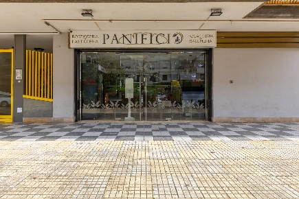 Foto Locale commerciale in Via Giacomo Giacobelli 25-27, Bari Loseto