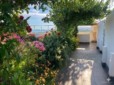 Foto Attico a Alghero Maria Pia, Fertilia di 204 m² con 5 locali in vendita