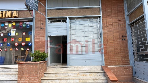 Foto Ufficio a Mugnano del Cardinale di 78 m² con 2 locali in affitto