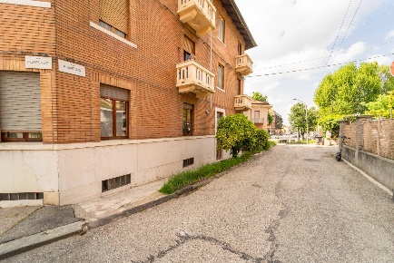 Foto Appartamento in Via Mirabello 6, Torino Sassi di 100 m² con 4 locali