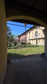 Foto Rustico in Via Martiri della Libertà 21, Mathi di 664 m² con 11 locali