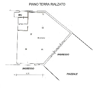 Foto Locale commerciale a San Giovanni Valdarno di 78 m² con 2 locali