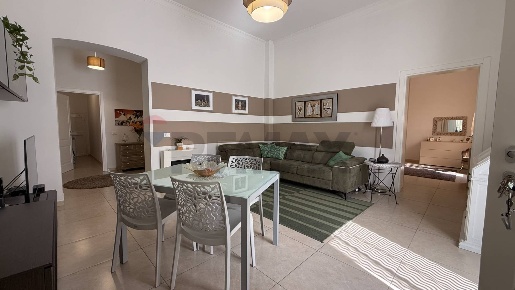 Foto Appartamento in Via Casati 2, Genova Sestri Ponente di 150 m²