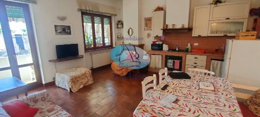 Foto Appartamento in VIA CAVALLOTTI, Viareggio Centro di 85 m² con 4 locali