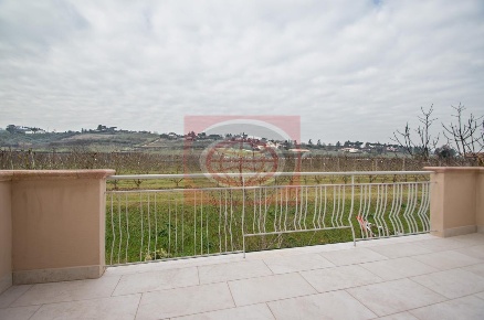 Foto Villa bifamiliare a Cesena di 190 m² con 6 locali in vendita