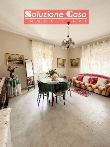 Foto Appartamento in Corso Garibaldi 253, Canosa di Puglia Centro di 85 m²