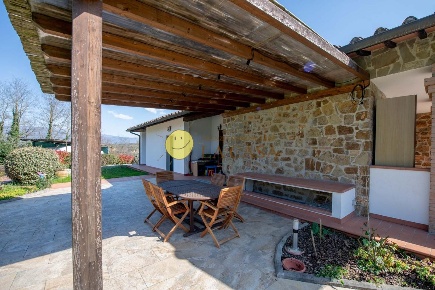 Foto Casa indipendente a Figline e Incisa Valdarno Aiaccia di 250 m²