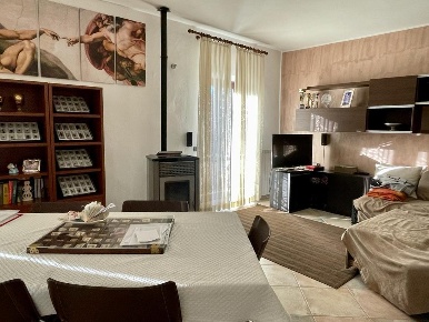 Foto Appartamento in Via C. Ferrari, Galliate Lombardo di 90 m² in vendita