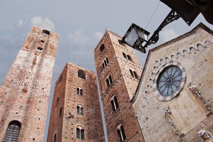 Foto Negozio in via beffa, Albenga Centro di 42 m² con 2 locali in vendita