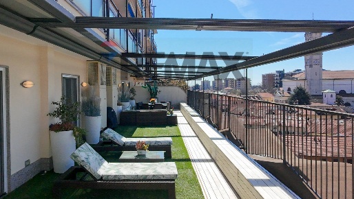 Foto Appartamento in VIA MADONNA 32, Rho Centro di 239 m² con 6 locali