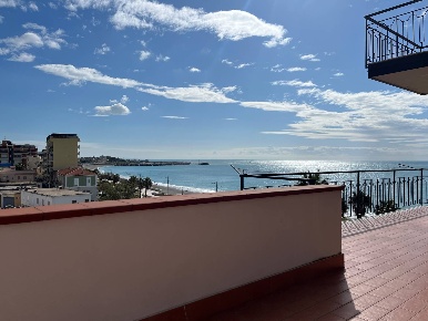 Foto Appartamento in Via Barletta 12, Catanzaro Catanzaro Lido di 90 m²